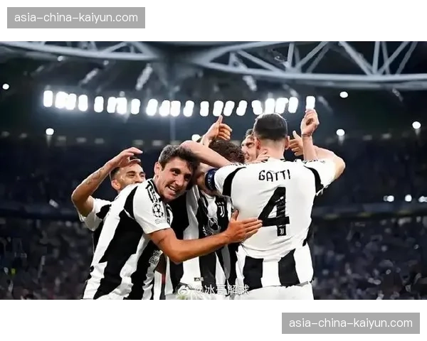 意大利杯半决赛次回合：尤文图斯1-0亚特兰大，总比分2-1晋级决赛